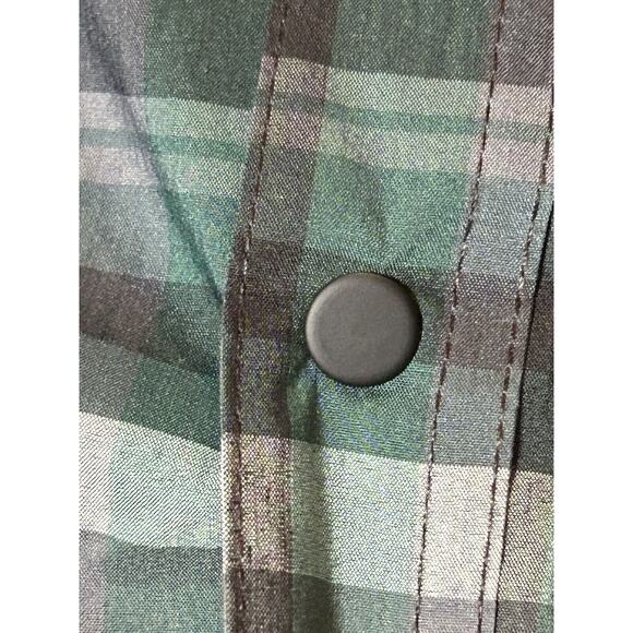 Wrangler Atg Shirt Mens Medium All Terrain Gear X Snap Plaid Fishing Hiking - Picture 7 of 12